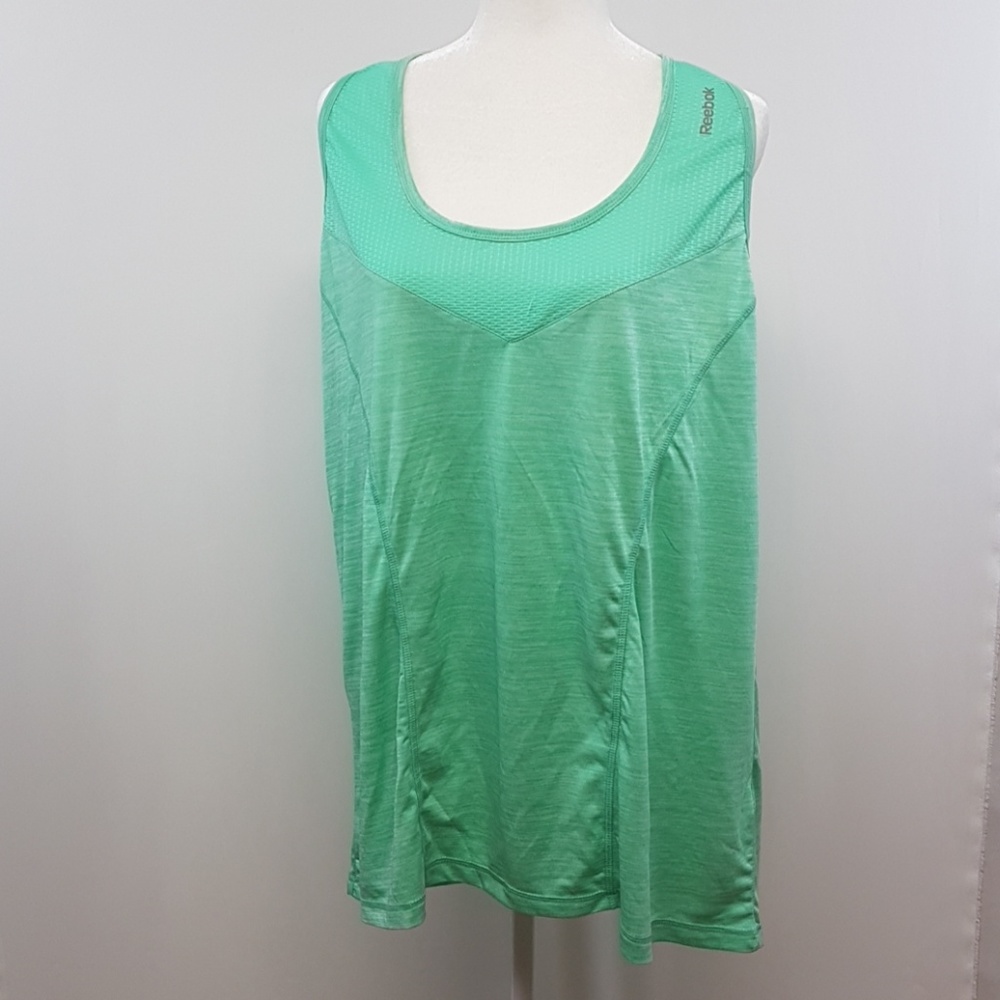 NWOT Reebok Athletic Workout Wicking Tank Top